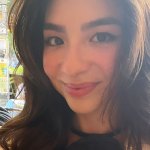 Meet your Posher, Isabella